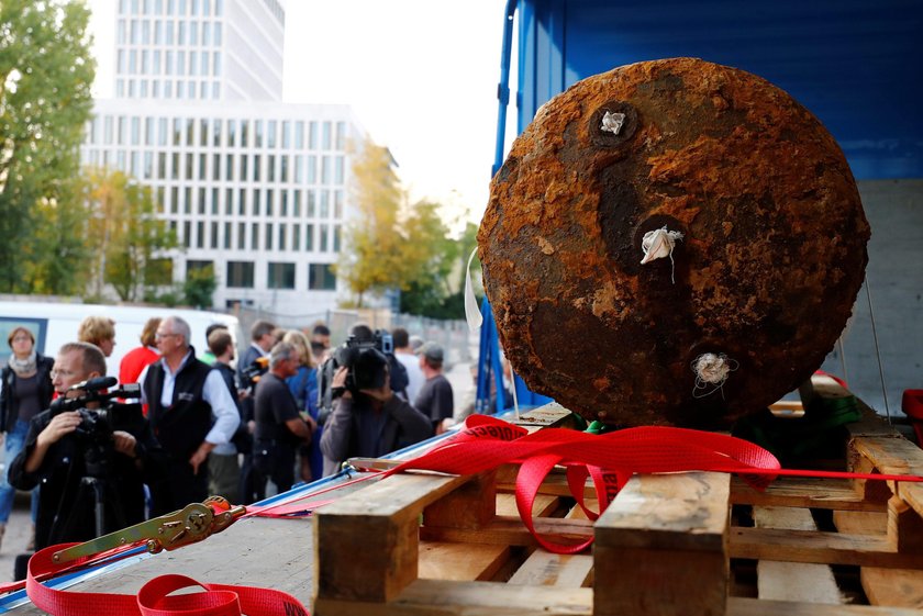 Ważyła parwie 2 tony. Bomba z czasów II wojny światowej rozbrojona