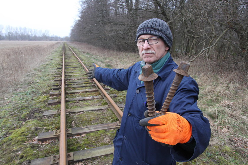 Złodzieje ukradli 180 śrub z torów. Mogli zabić!