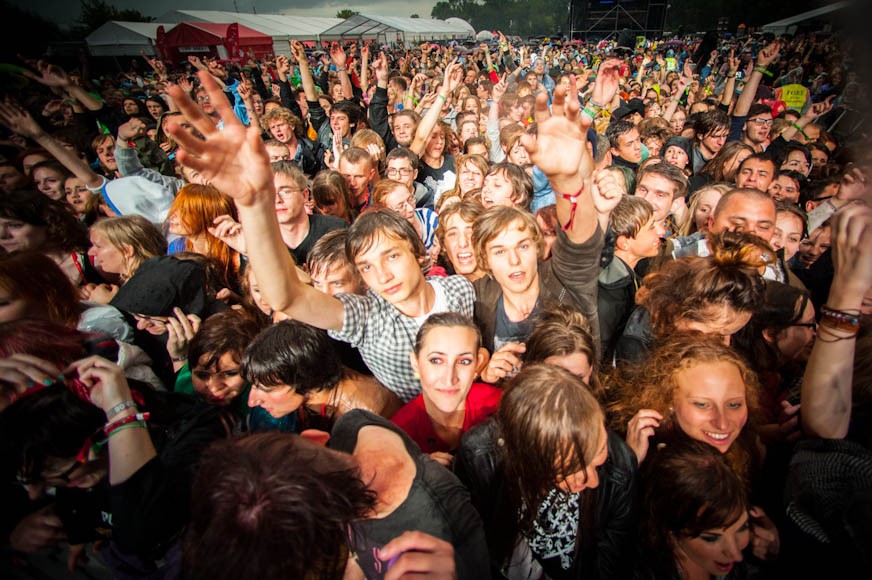 Coke Live Music Festival 2012 - publiczność (fot. Monika Stolarska / Onet)