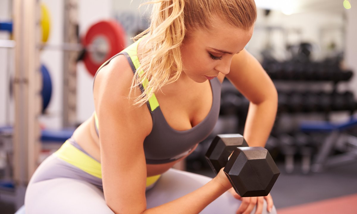 Od bieżni do martwego ciągu. Dlaczego Zetki zamieniły cardio na siłownię?