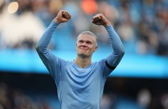 Erling Haaland bogaci się w ekspresowym tempie. W rok zarobił 220 mln złotych