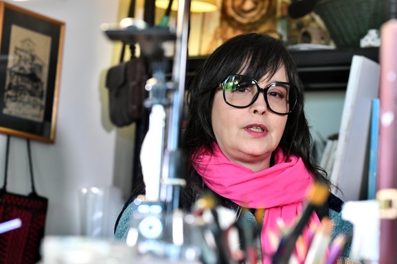 "NISAM MOGLA DA ZATRUDNIM, OD TOGA MI JE JEDINO TEŽE PALA SMRT OCA" Kaja Žutić (53) se dugo borila za potomstvo, a ovako je zacelila najveću ranu
