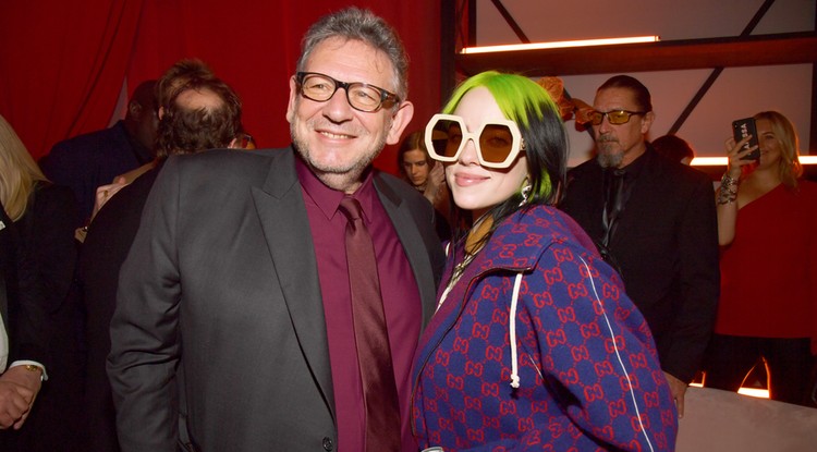 Lucian Grainge és Billie Eilish a 2020-as Grammy-díjátadón