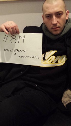 Kortez popiera Strajk Kobiet 8 marca / zdjęcie z profiul Strajk Kobiet