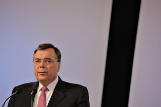 Polska pomoże Islandii - pożyczy jej 200 mln dolarów