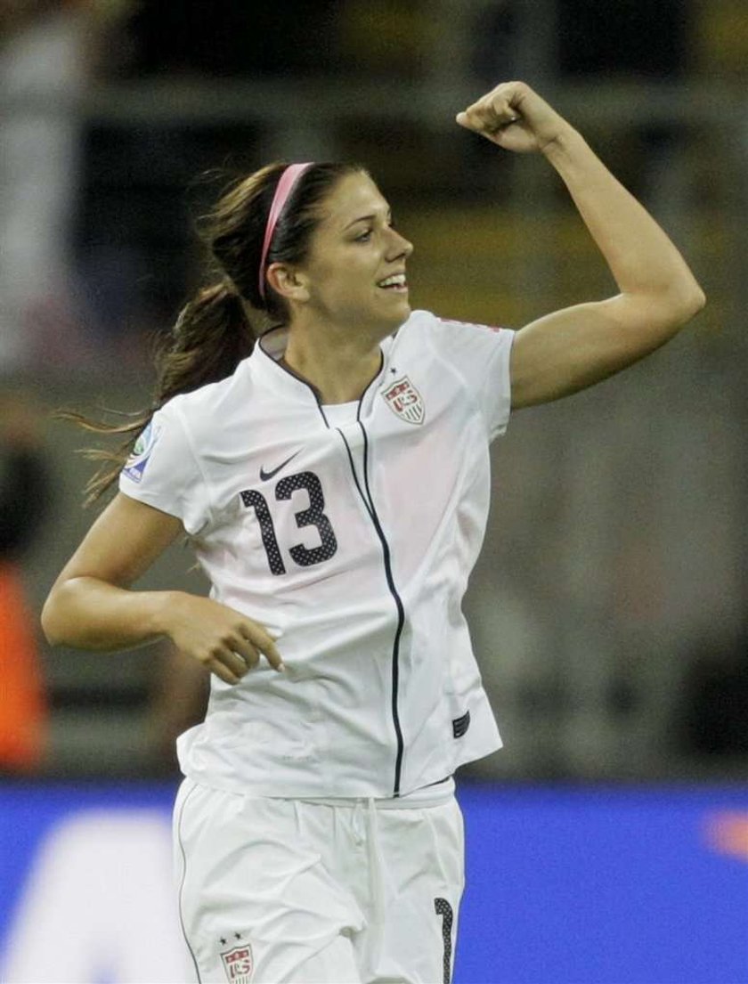 Piękny gol Alex Morgan