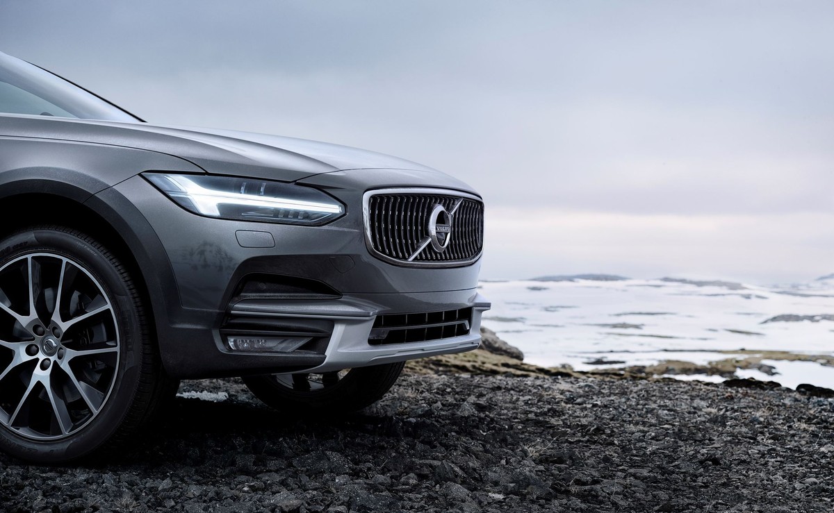 Volvo V90 Cross Country