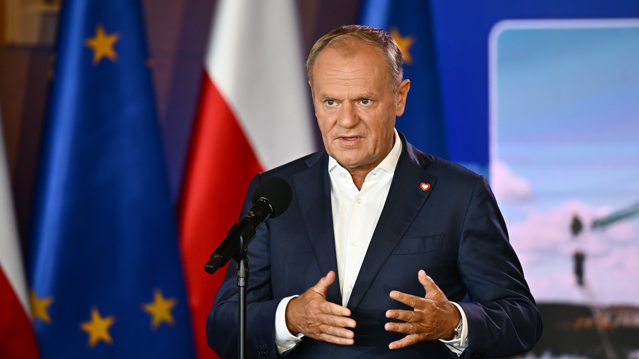 Donald Tusk zabrał głos w sprawie migrantów. 