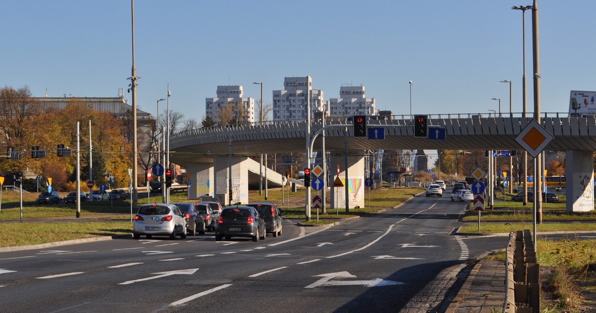 Estakada zniknie z placu Społecznego!