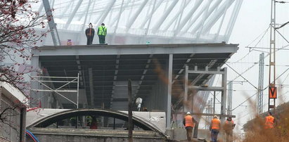 Remont dworca Stadion opóźniony przez błędy wykonawcy