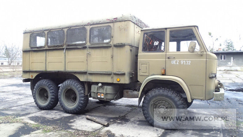 Autobus sztabowy Star 266 z 1975 roku