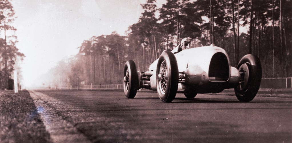 75 lat temu Srebrne Strzały po raz pierwszy wystartowały na berlińskim torze Avus