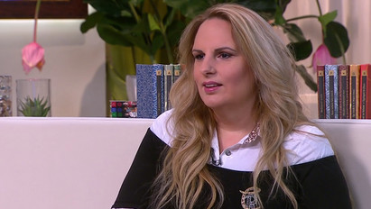 Gyomorszűkítő műtéttel vádolják a Romantic énekesnőjét – Így reagált Kunovics Katinka a támadásokra