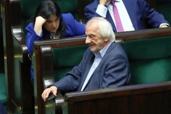 Posiedzenie Sejmu na Stadionie Narodowym? Terlecki: To pomysł mało poważny