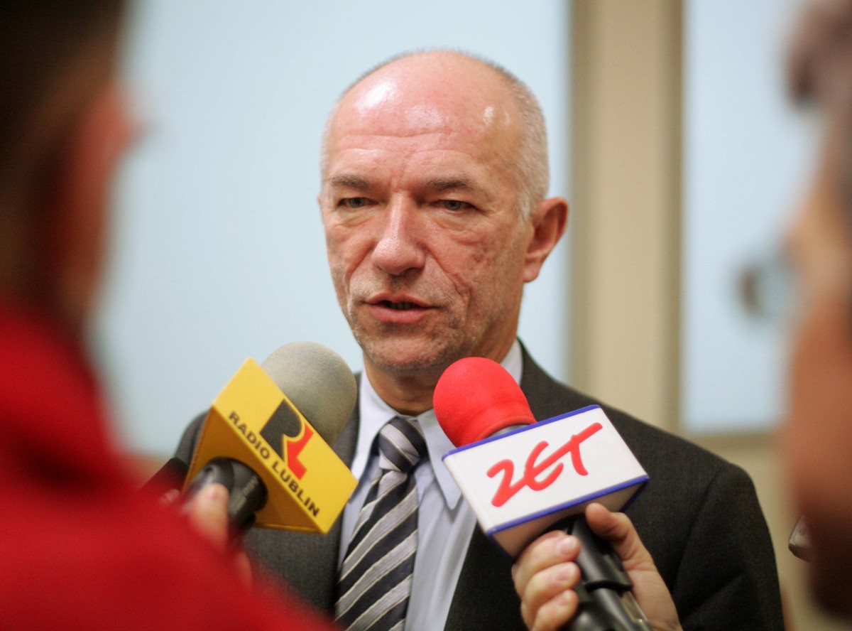 Ćwiąkalski: Wdowczyk na ławce to skandal