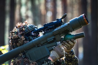 Polski Piorun bije rekordy! Północ NATO stawia na nasze rakiety.