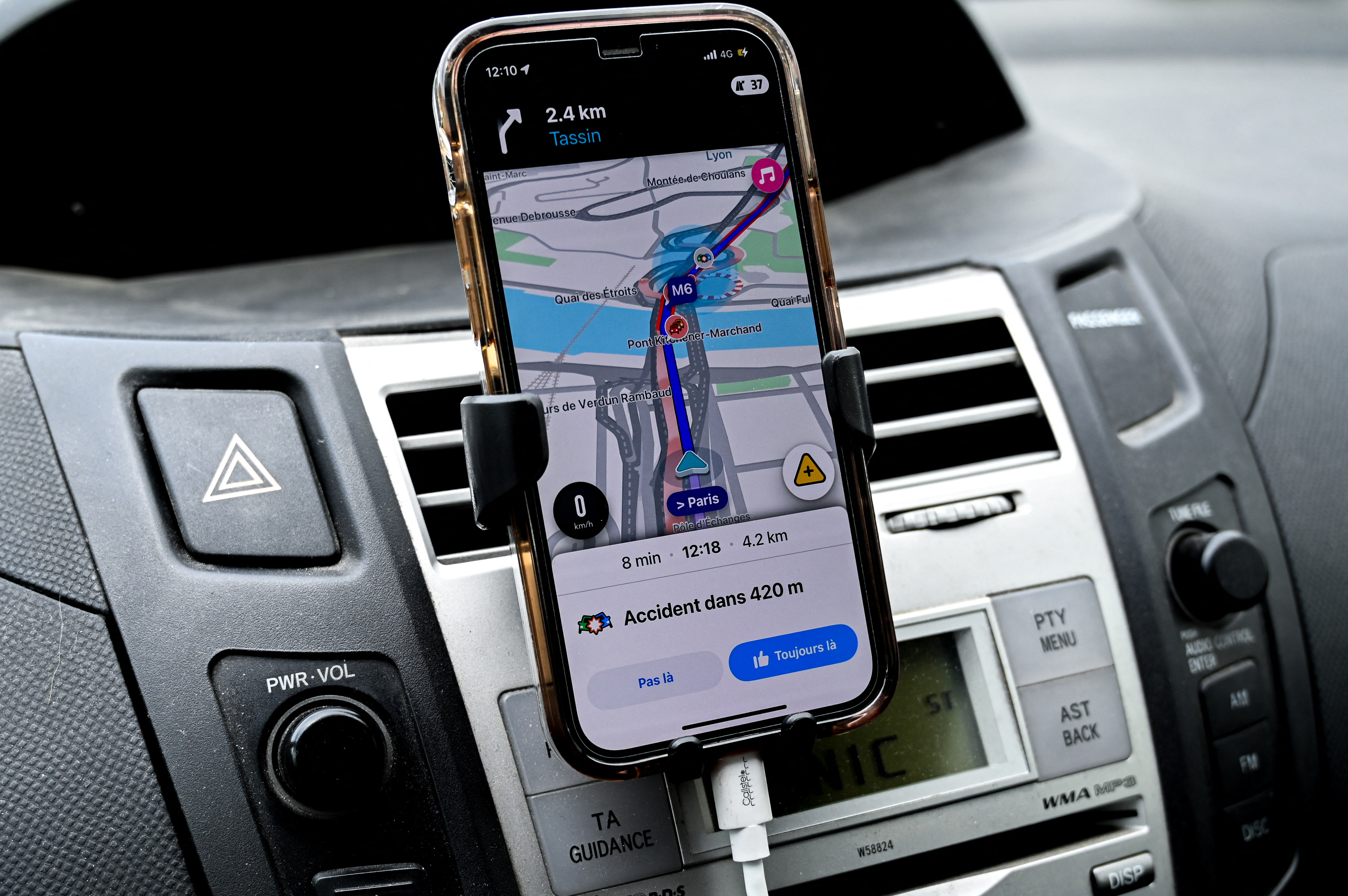 Lyon: sous protoxyde d'azote, un conducteur de 20 ans tue 1 personne, écroué