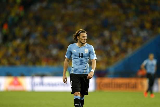 Diego Forlan zakończył reprezentacyjną karierę