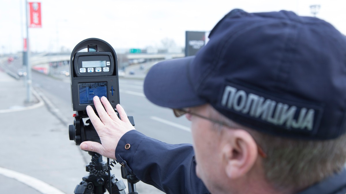 Oglasio se MUP:Pojačana kontrola saobraćaja uoči Uskrsa, pratiće sve prekršaje