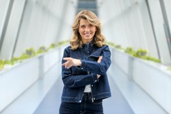 Zastąpi Izę Krzan w TVP. Agnieszka Dziekan żadnej pracy się nie boi i pracowała w rzeźni