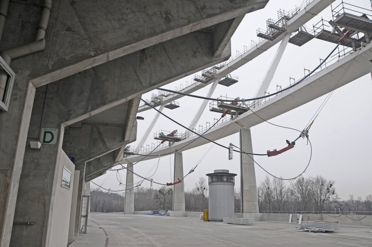 Zdjęcie z przebudowy Stadionu Śląskiego - promenada