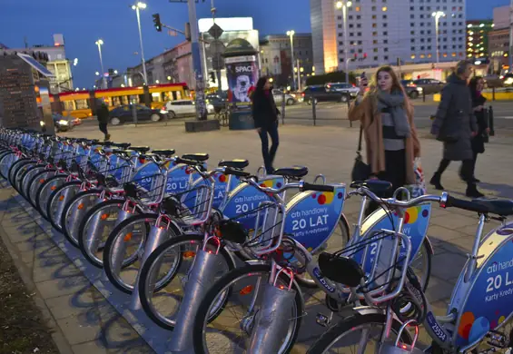 Zapomnij o korkach i tłoku w autobusach! Przetestowaliśmy nowe rowery Veturilo