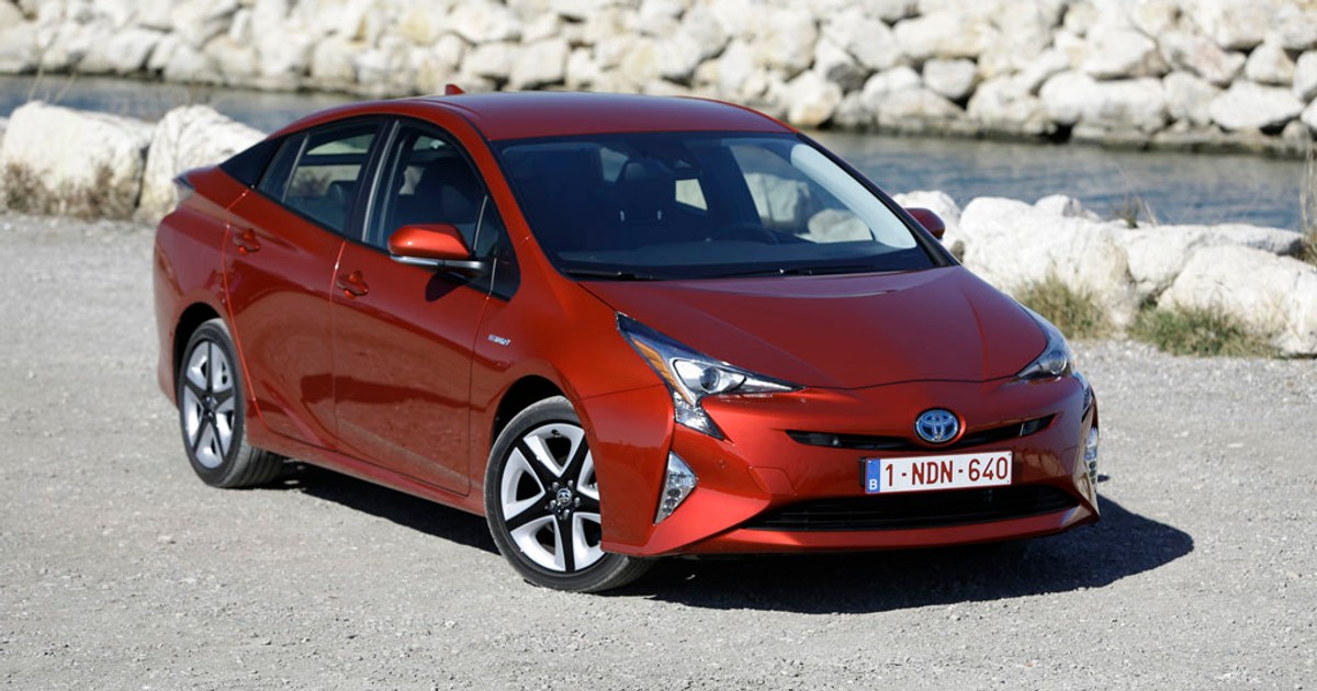 Toyota Prius IV nowa jakość hybrydy Test, Opinie, Dane