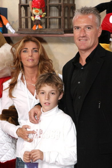 Didier Deschamps  z żoną Claude i synem Dylanem