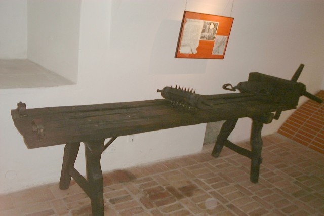 Madejowe łoże w żywieckim muzeum