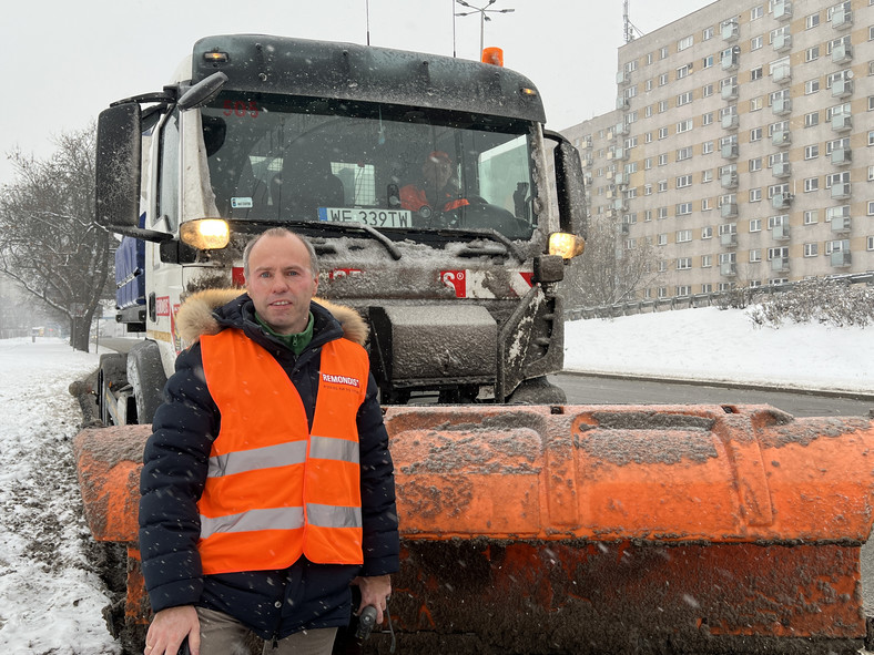 Akcja odśnieżania warszawskich dróg