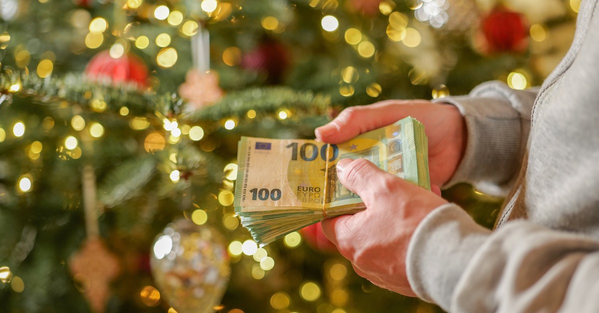 Ekstra gotówka na święta. Polacy mówią wprost, na co wydaliby ją najchętniej