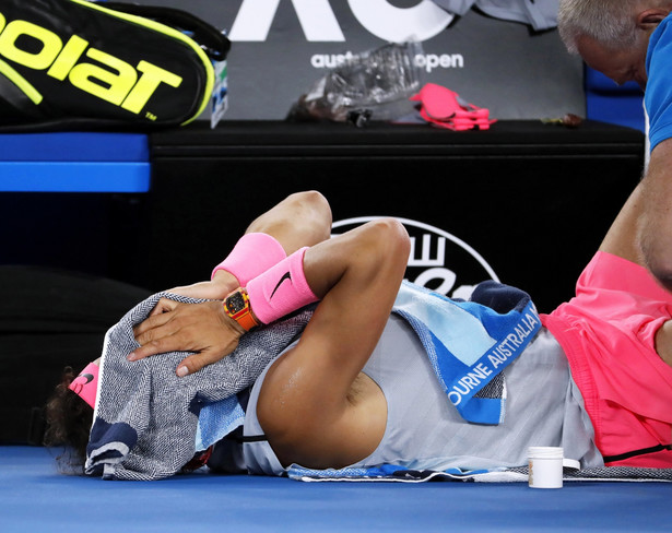 Rafael Nadal nie zagra po raz szósty w półfinale Australian Open. Hiszpan przegrał z kontuzją