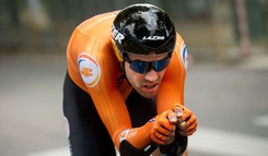 Vuelta a Espana: Tom Dumoulin już nie jedzie
