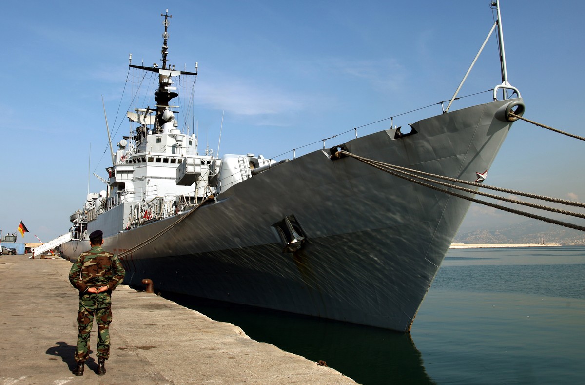 Niemiecka fregata "Schleswig-Holstein"