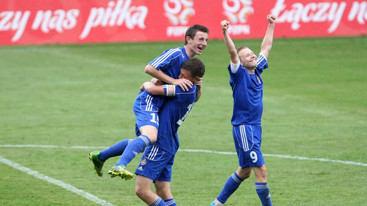 Juniorzy Wisły Kraków zostali mistrzami Polski w Centralnej Lidze Juniorów. W rewanżowym, derbowym meczu finałowym zmiażdżyli Cracovię na jej terenie 10:0.