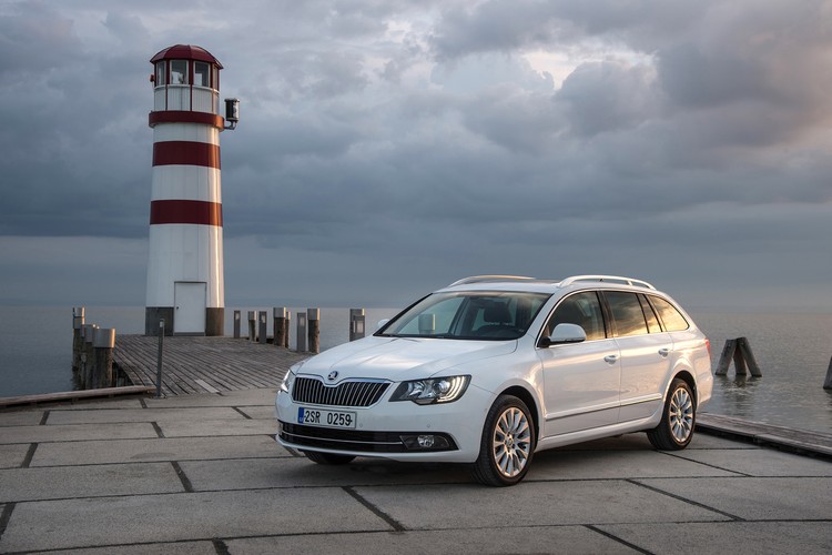 Skoda superb combi