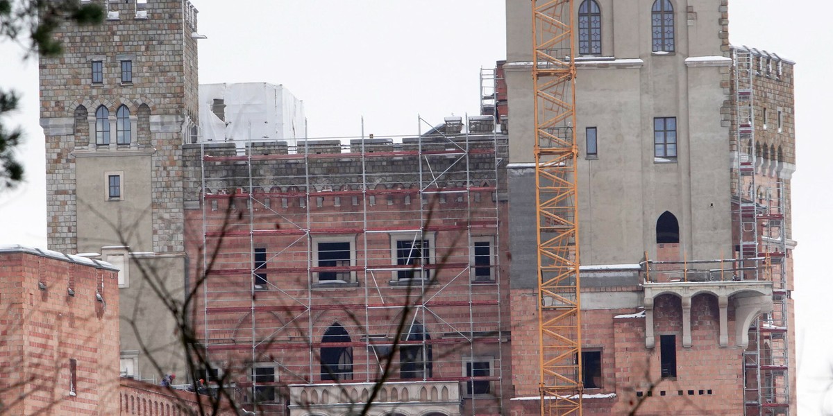 Stobnicki zamek to tylko wierzchołek góry lodowej. Osobliwych hoteli w Polsce, z których niektóre działają od lat, jest o wiele więcej.