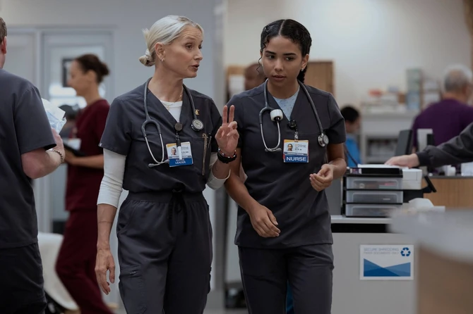 Ketrin Lanasa u seriji Pit