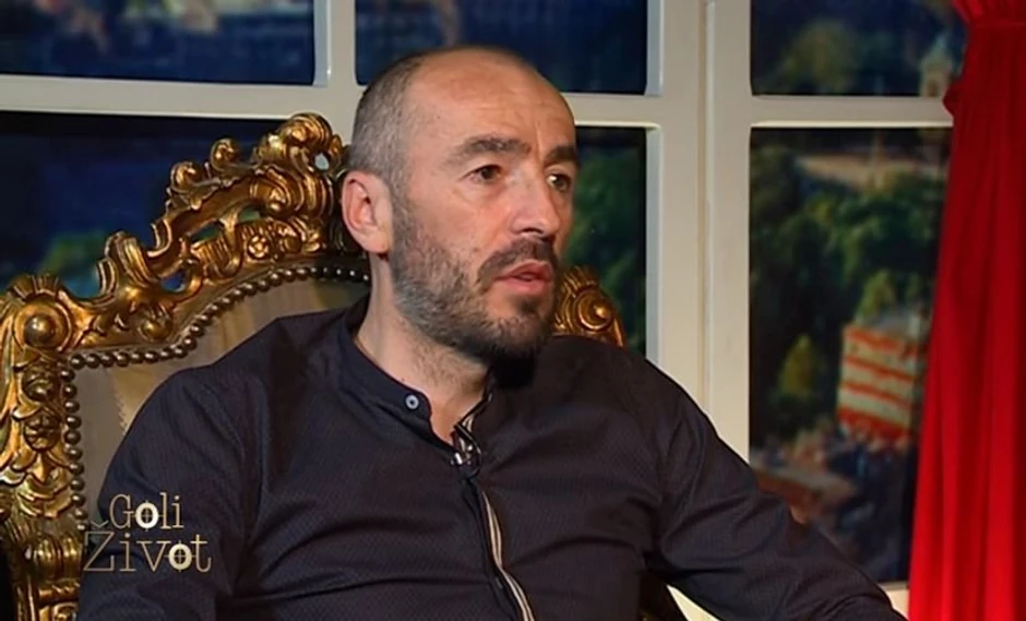 Alen Azarić svoje "moći" često reklamira u televizijskim emisijama i rijalitijima