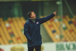 Zmiana trenera w ekstraklasie. Pracę stracił Krzysztof Brede