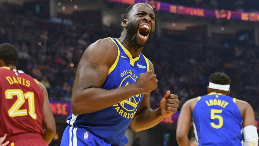 Draymond Green podczas meczu z Cleveland Cavaliers 18 listopada 2021 r.