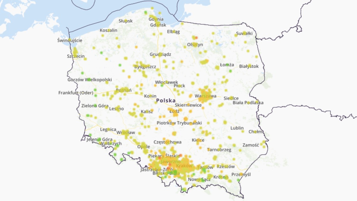 Smog w Polsce - 15 października. Stan, jakość i zanieczyszczenie powietrza