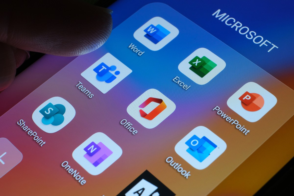 Microsoft oskarża Chiny i mówi o luce w systemie. "Kradzież poufnych informacji"