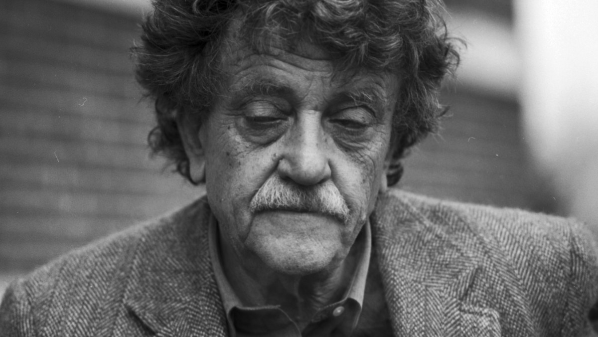 Kurt Vonnegut: geniusz, który przeżył piekło. Bombardowanie Drezna opisał w książce