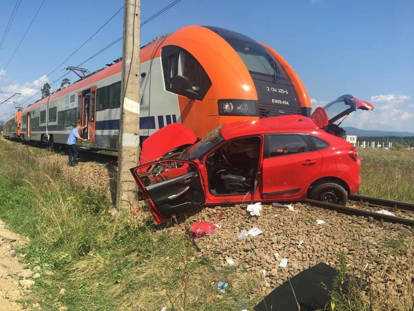 Wypadek na przejeździe w Szaflarach