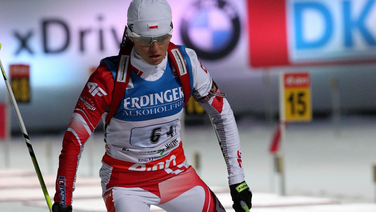 W czwartek polskie biathlonistki nie bardzo chciały komentować sprawę nagłej decyzji Agnieszki Cyl, która postanowiła - nikomu nic nie mówiąc - opuścić drużynę na mistrzostwach świata w Novym Mescie. Po piątkowej sztafecie były już bardziej rozmowne.