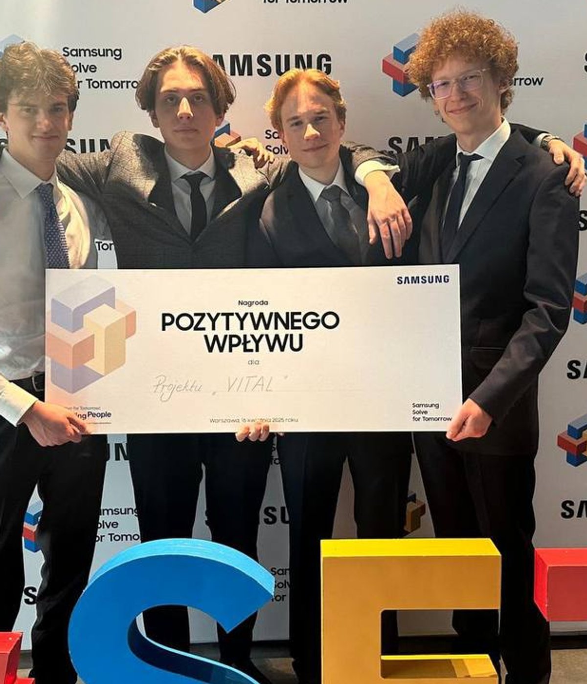 Intelligence Analysis as Discovery 【jk1】 Artificial Analysis on X: 