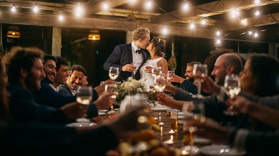 Na tym weselu toast będzie podnoszony wyłącznie wodą