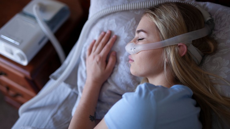 Alvási apnoé CPAP készülék beállítása