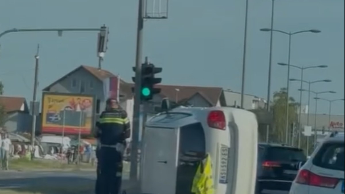 Saobraćajna nesreća kod Najlon pijace